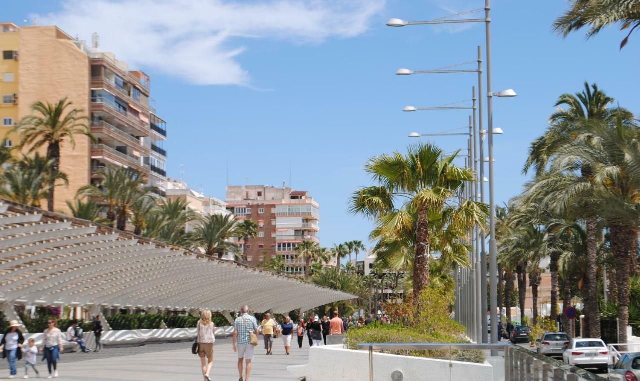 Casablanca Penthouse Apartment With Private Roof Terrace 70M2 Τορεβιέχα Εξωτερικό φωτογραφία